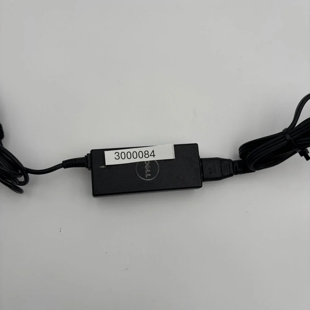 Dell AC Adapter Laptop Charger 45W Black Excellent‎ 19.5V 2.31A HK45NM140 070VTC